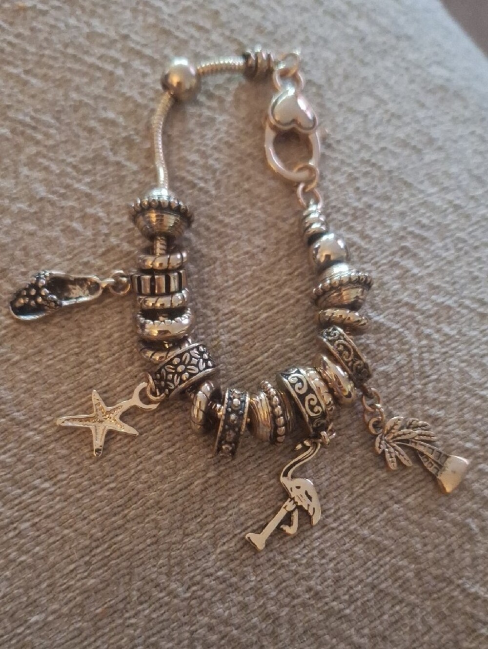 Gold Charm Beach-Themed Bracelet 7"
